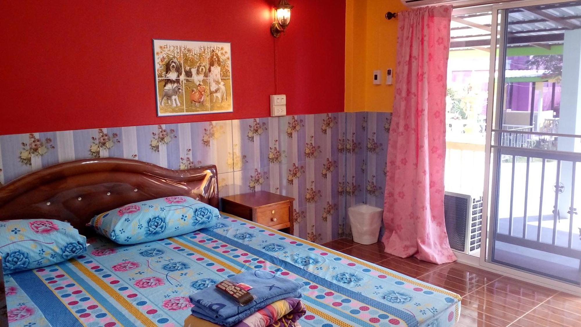 סוקותאי Rueangsrisiri Guesthouse 2 חדר תמונה