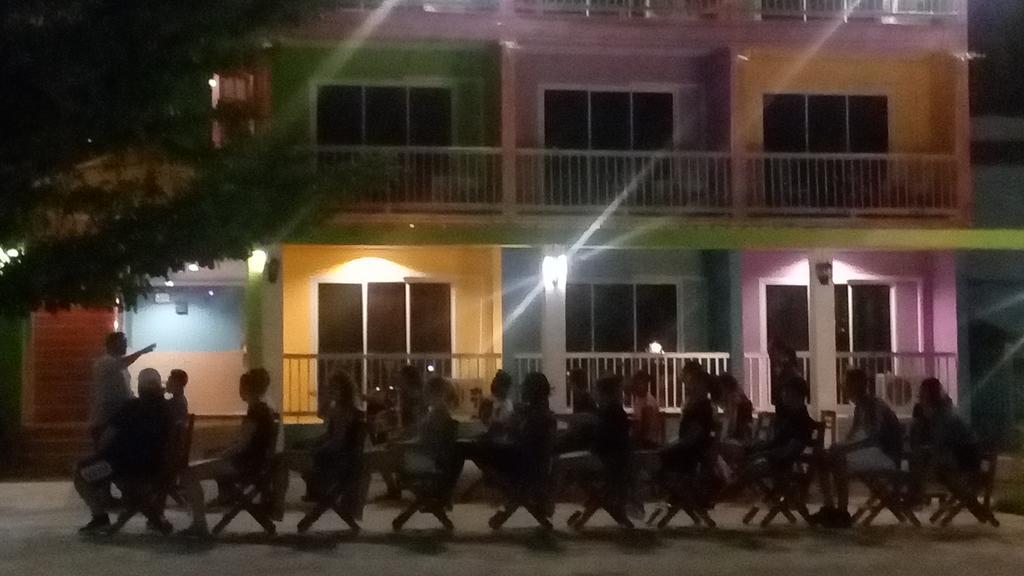 סוקותאי Rueangsrisiri Guesthouse 2 מראה חיצוני תמונה